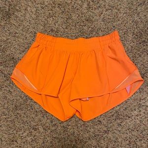 Size 6 Lululemon shorts 2.5 inseam
